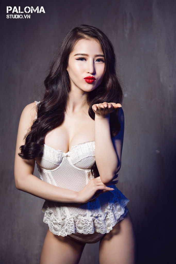 年轻的家政保姆